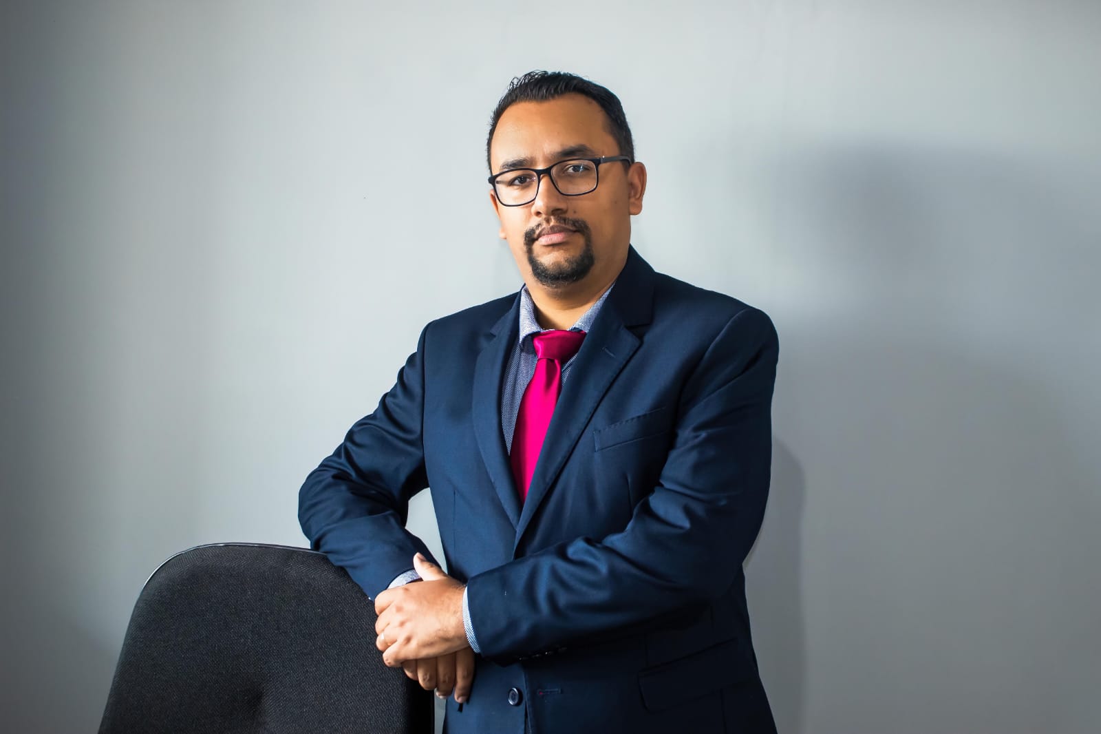 Dr. Henrique Oliveira Carmo, advogado de família em Cotia - SP